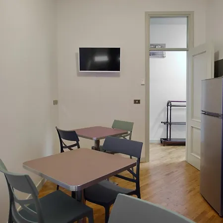 Aurora ゲストハウス パルマ